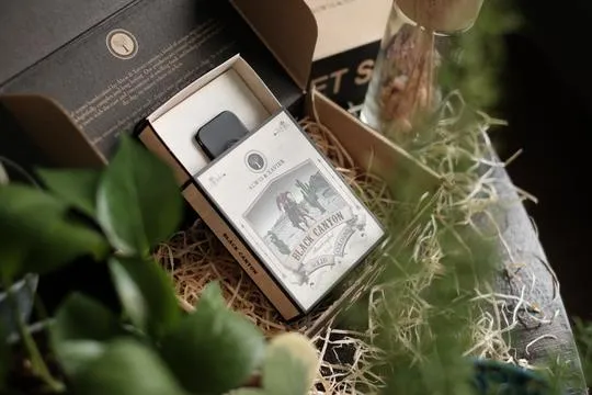 ALWIS & XAVIER Craft Gift Box