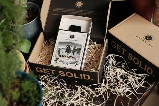 ALWIS & XAVIER Craft Gift Box
