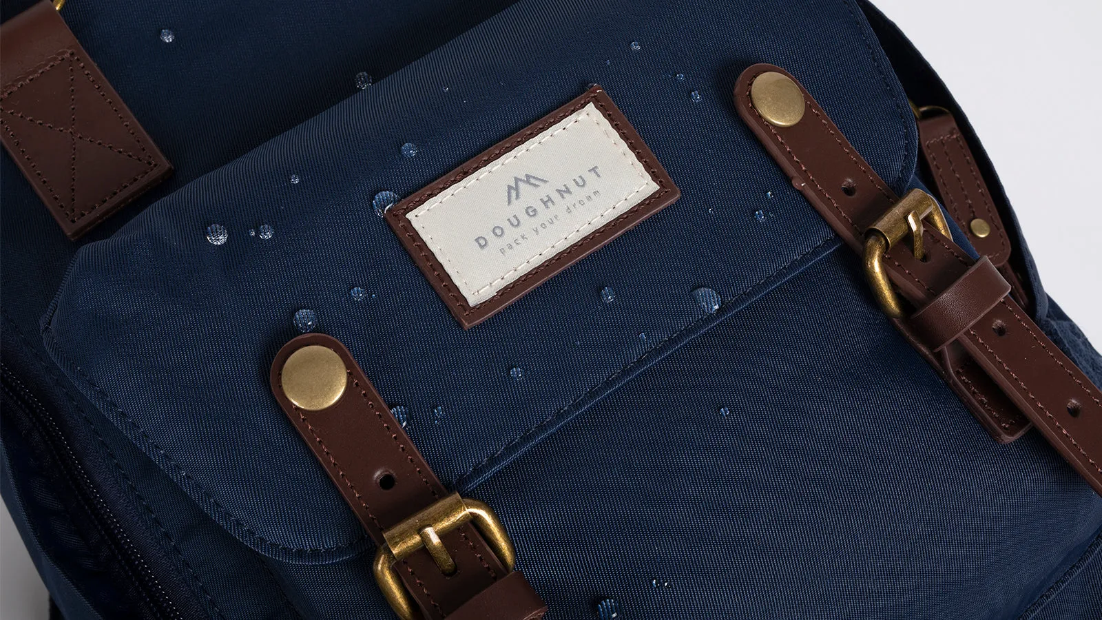 DOUGHNUT Backpack: Macaroon Classic Aquamarine