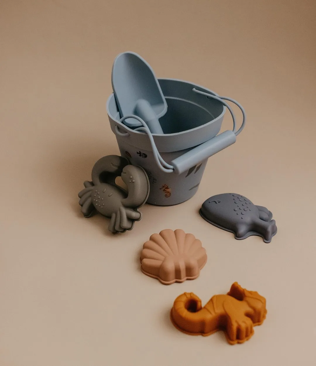 Silicone Beach Bucket & Toys Set - Sea Life